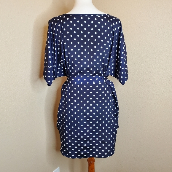 Modcloth Medium Format Memory Tunic in Navy Dots - Picture 4 of 8